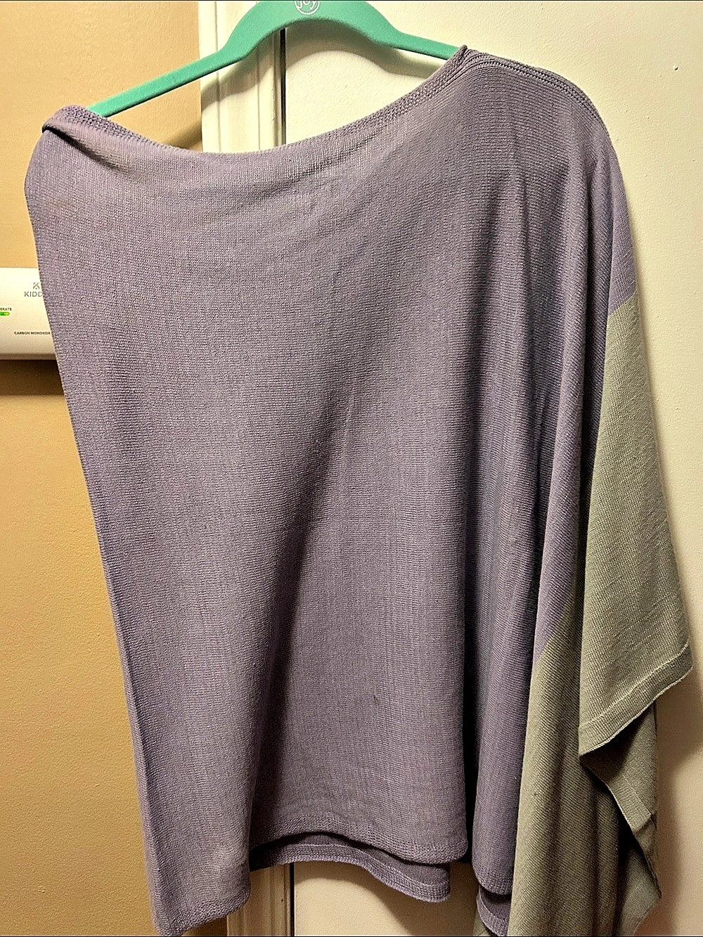 Color Block poncho Top - Picture 2 of 6